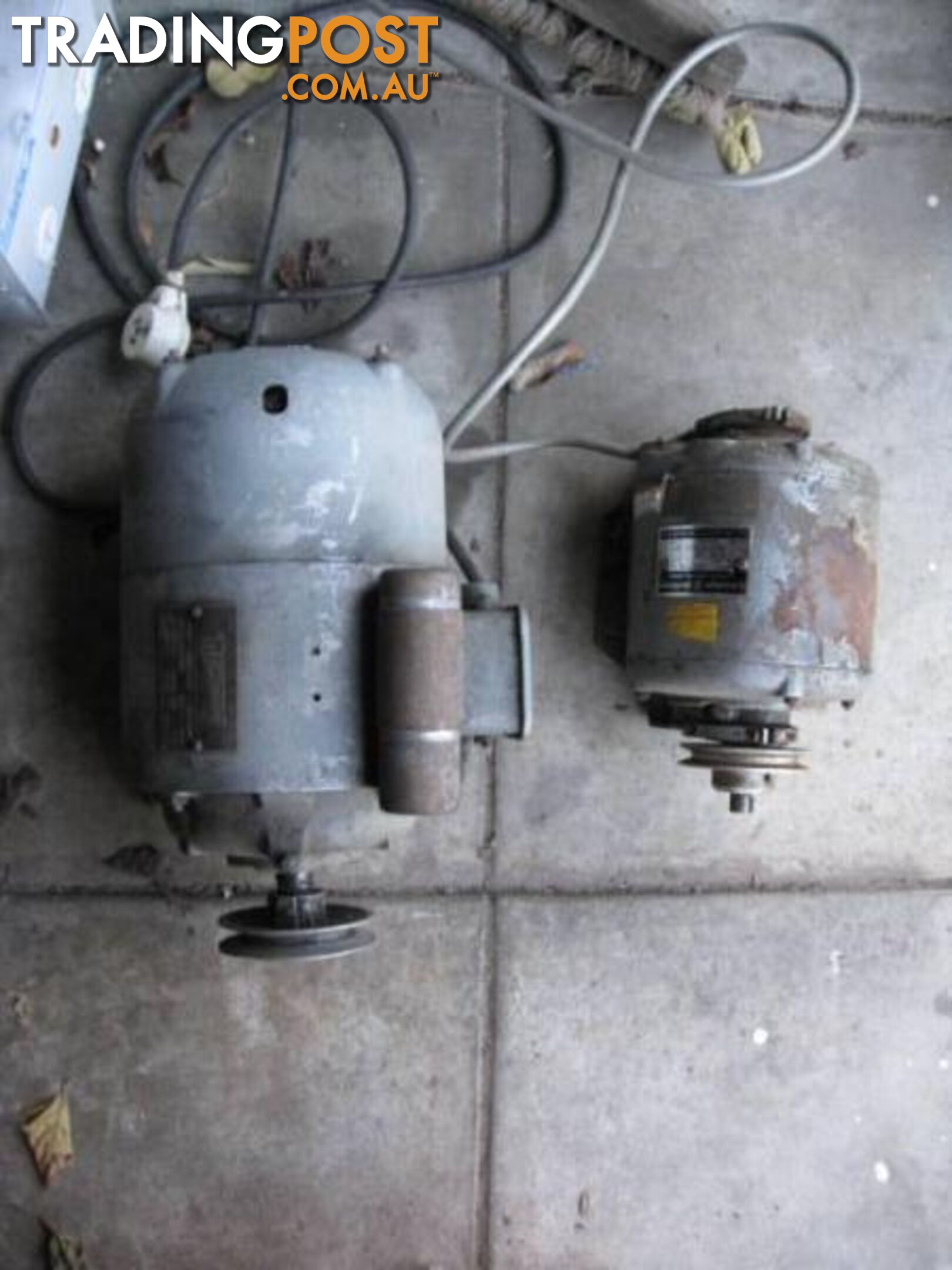 2HP 1420 RPM ELECTRIC MOTOR MADE IN ENGLAND APPROX 50KG WEIGHT