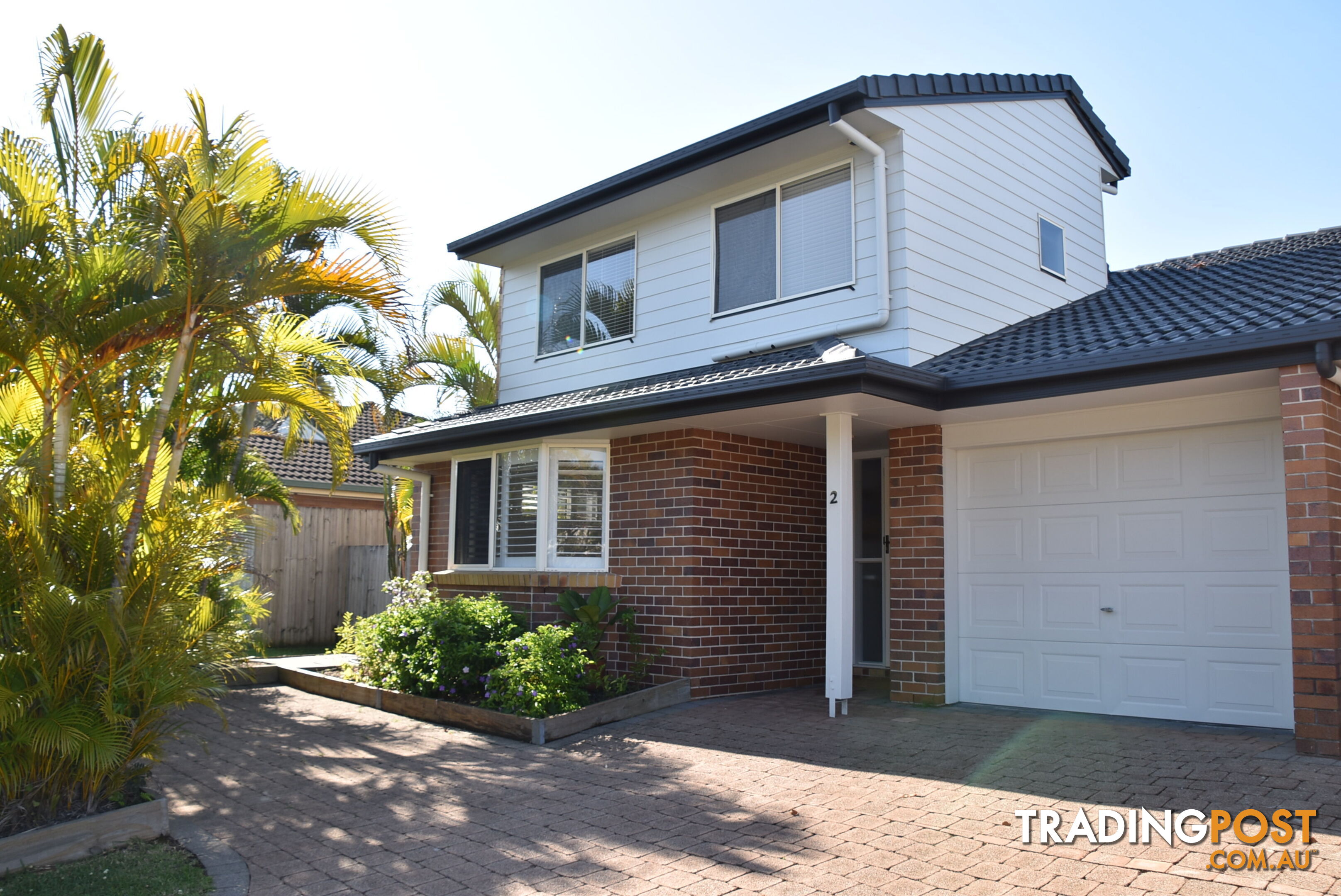 2 15 Radiata Drive MAROOCHYDORE QLD 4558