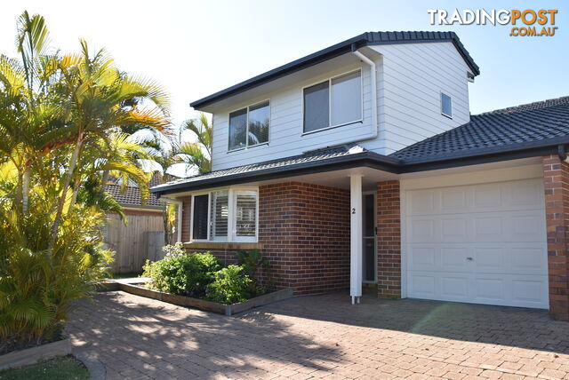 2 15 Radiata Drive MAROOCHYDORE QLD 4558