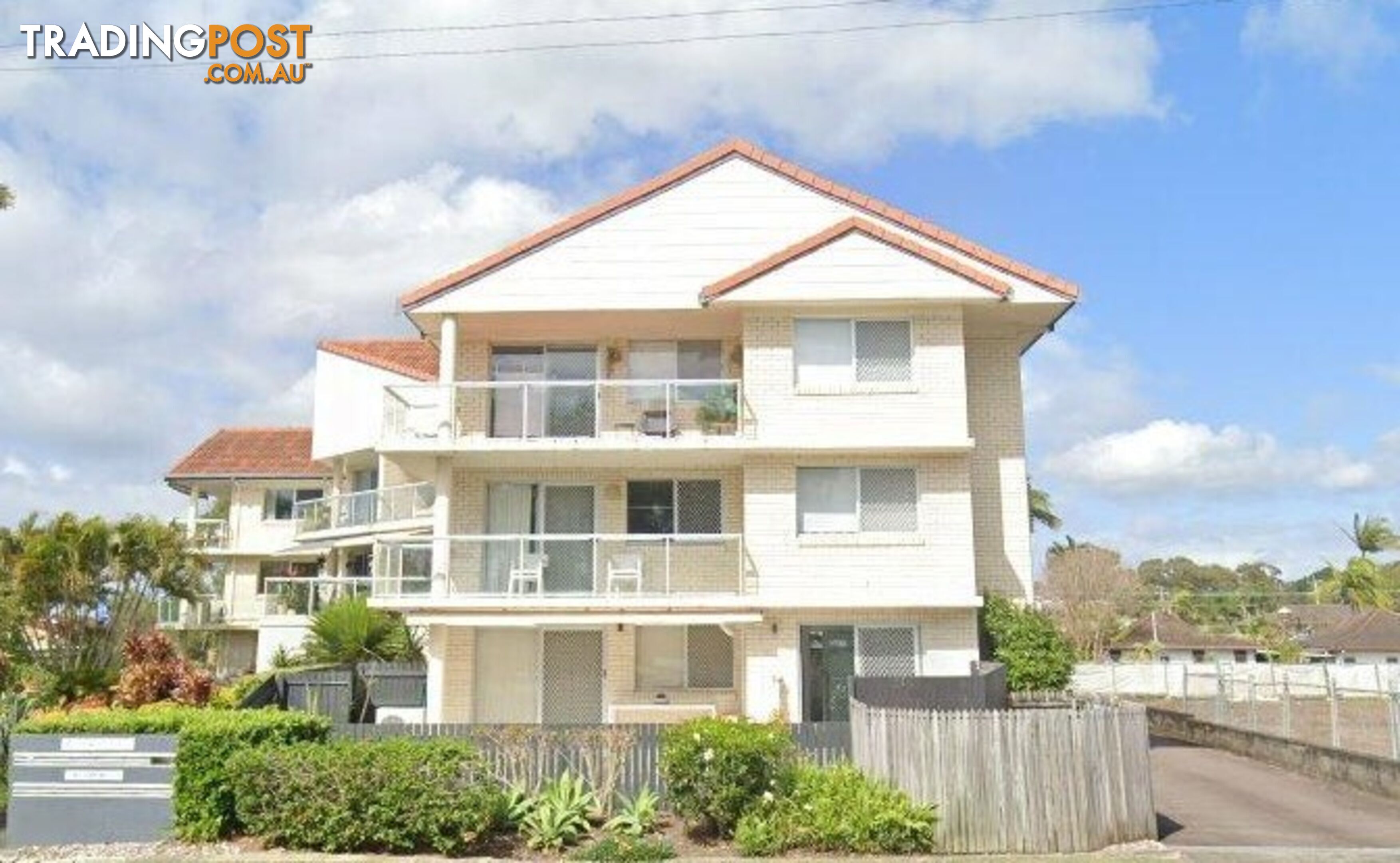 6 71 Bradman Avenue MAROOCHYDORE QLD 4558