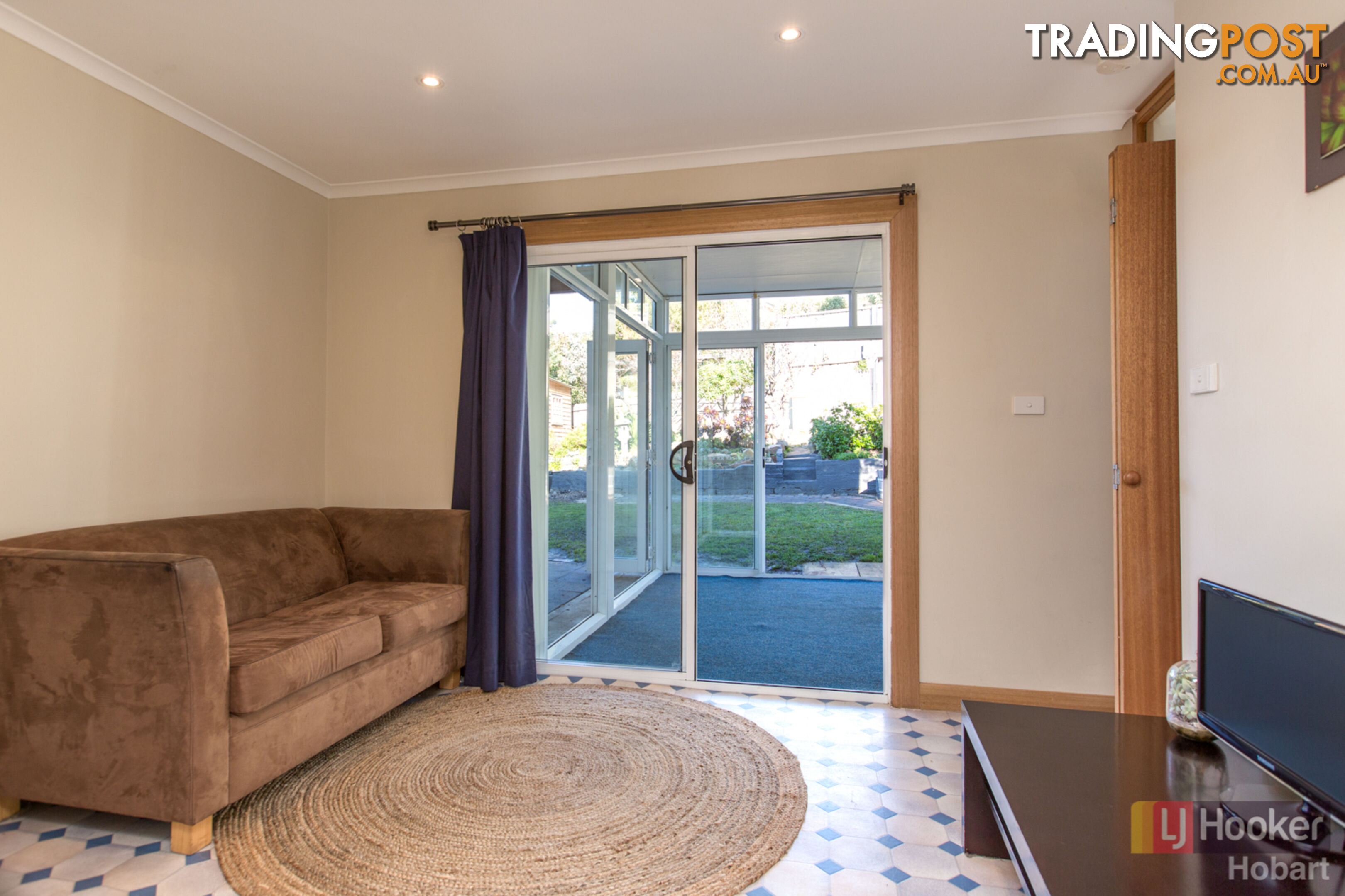 30 Suncrest Avenue LENAH VALLEY TAS 7008