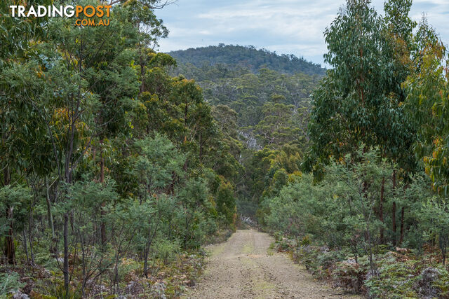 990/ Roaring Beach Road NUBEENA TAS 7184