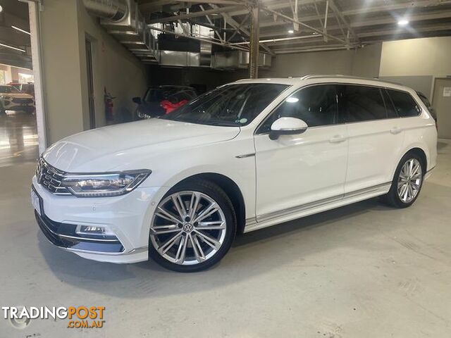 2018 VOLKSWAGEN PASSAT 206TSI R-LINE B8 WAGON - photo 4 of 5