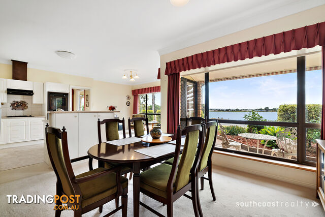 19 Captain Sturt Parade Hindmarsh Island SA 5214