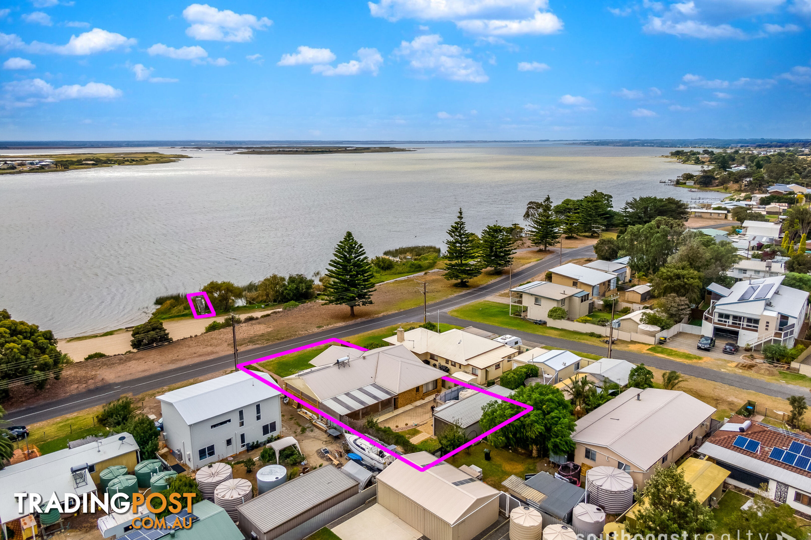 19 Captain Sturt Parade Hindmarsh Island SA 5214