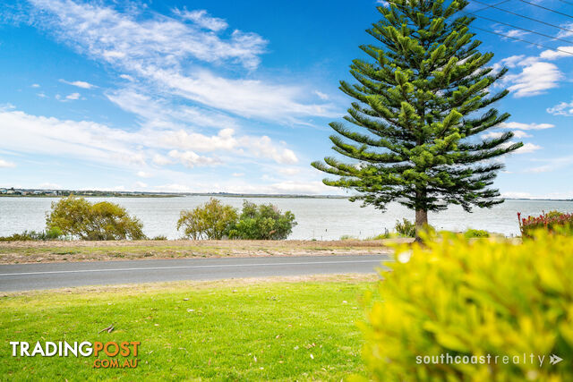 19 Captain Sturt Parade Hindmarsh Island SA 5214