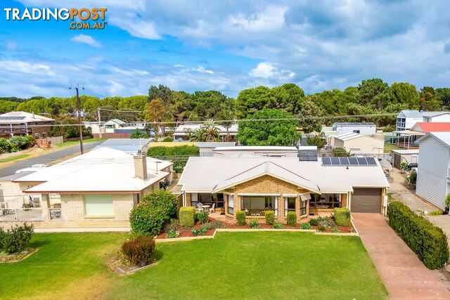 19 Captain Sturt Parade Hindmarsh Island SA 5214