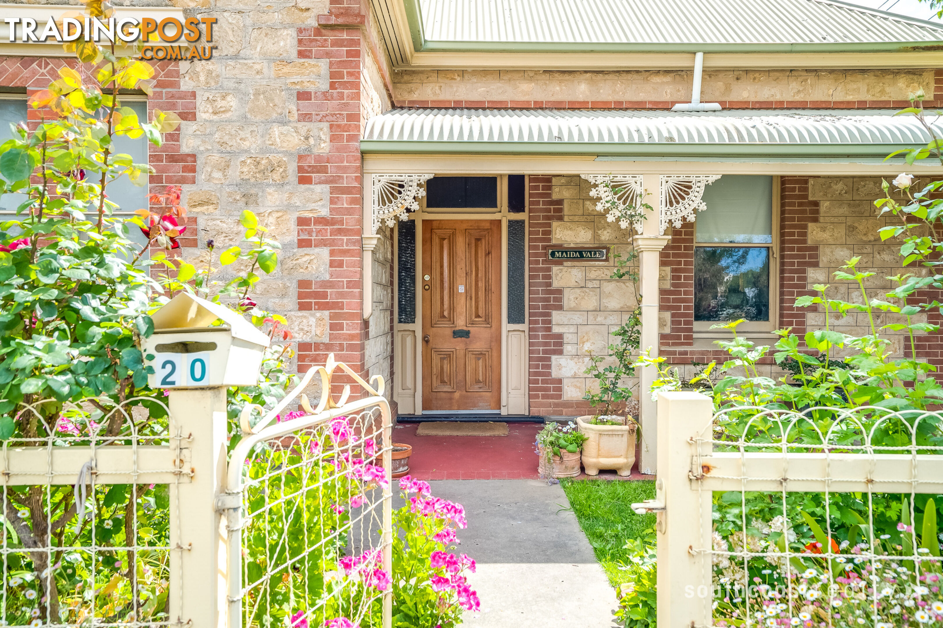 20 Hill Street Victor Harbor SA 5211