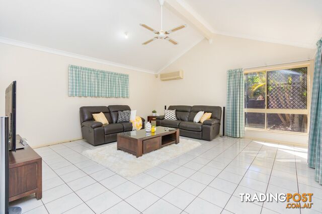 11 Markwell Court PETRIE QLD 4502