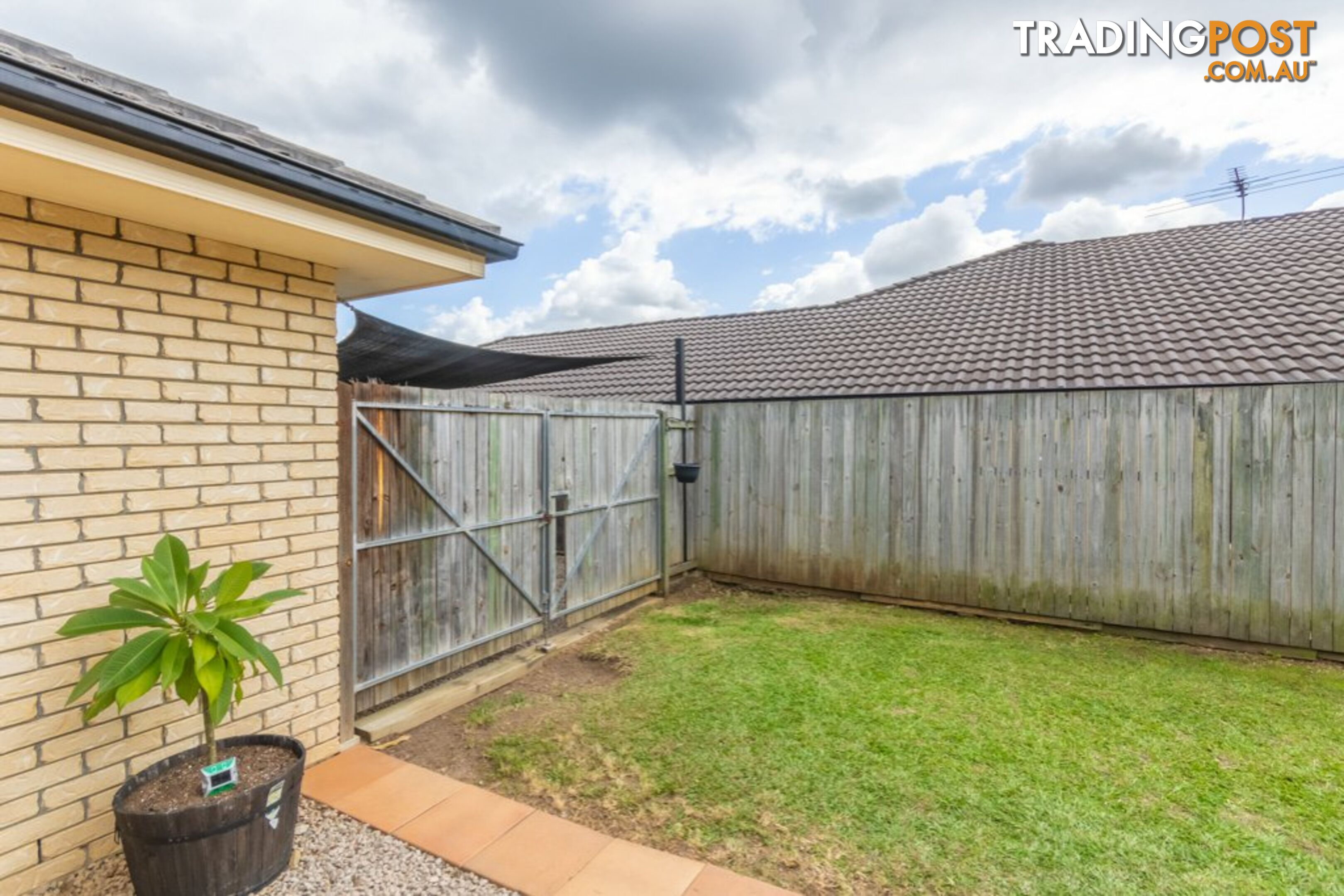 30 Ashford  Circuit PETRIE QLD 4502