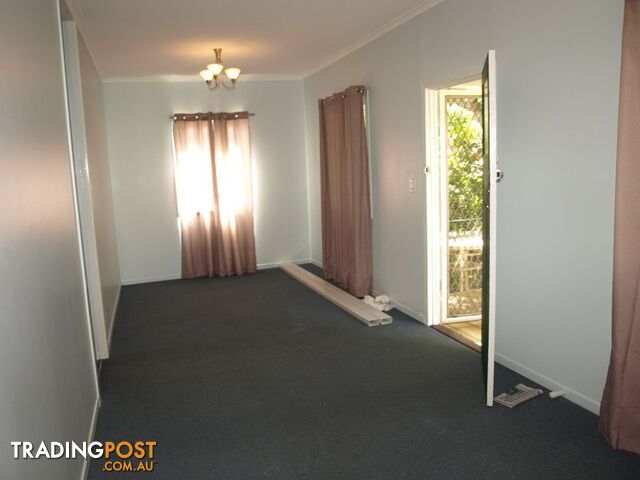 7 Argyle Street PETRIE QLD 4502