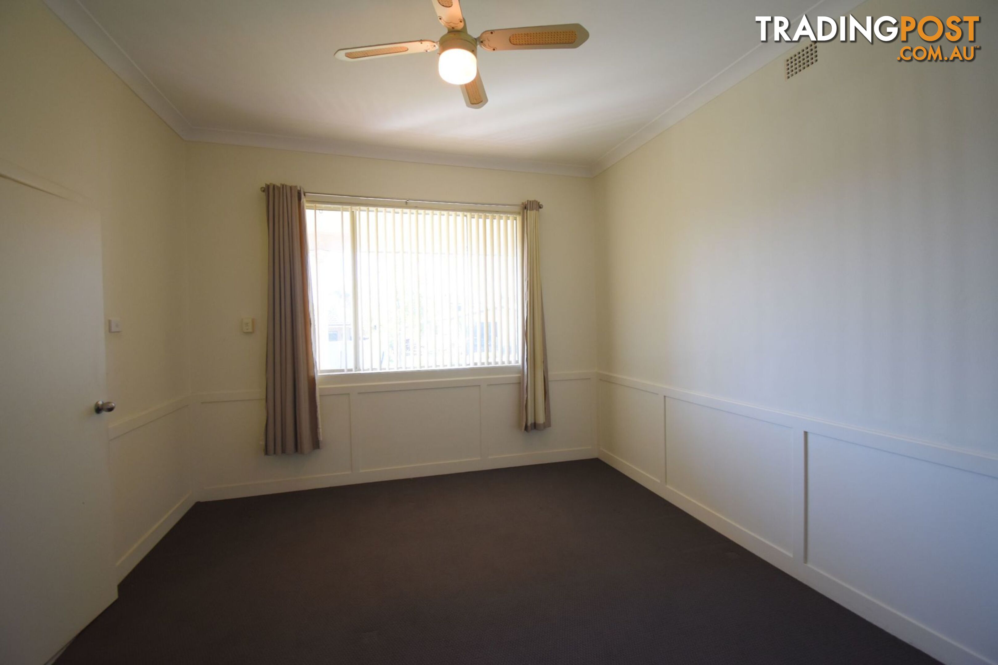 30 McKibbin Street CANLEY HEIGHTS NSW 2166