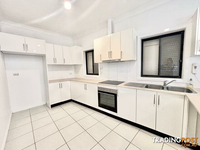 6 Woods Avenue CABRAMATTA NSW 2166