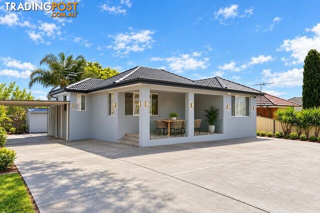 11 Basildon Rd CANLEY HEIGHTS NSW 2166