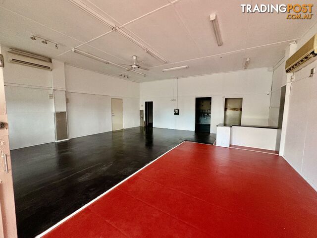 24 Main St WALLERAWANG NSW 2845 - photo 2 of 28