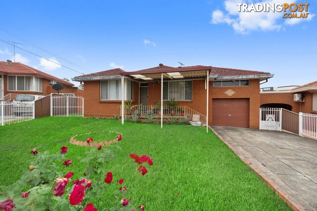 4 Giles Place CABRAMATTA NSW 2166