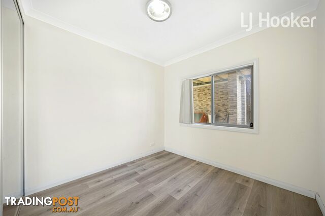 16 YOUNG ST MOUNT PRITCHARD NSW 2170