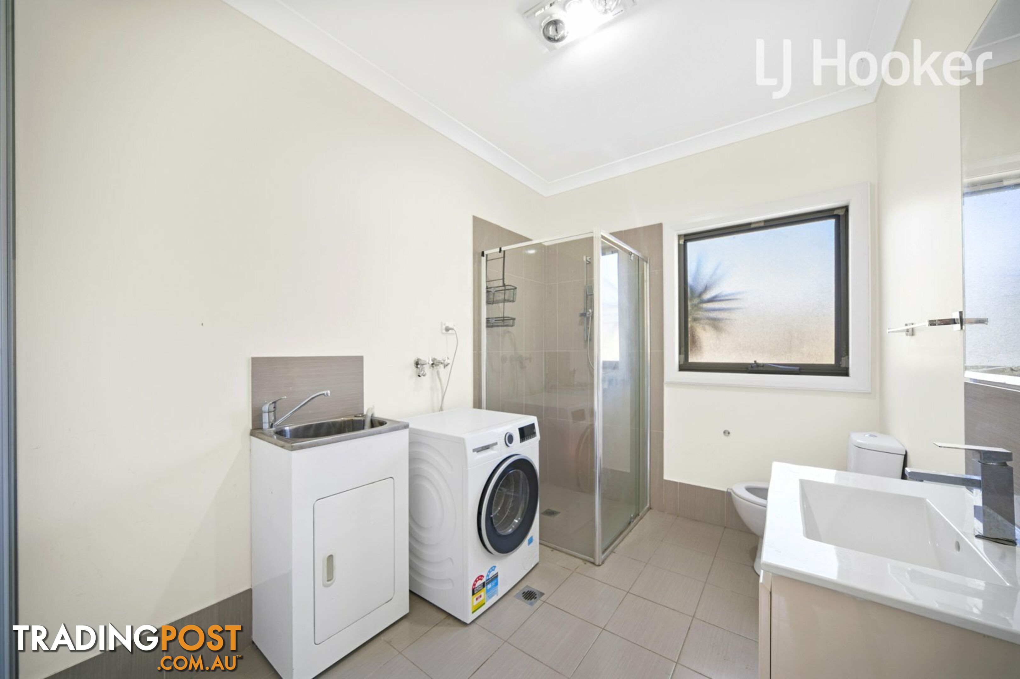 16 YOUNG ST MOUNT PRITCHARD NSW 2170