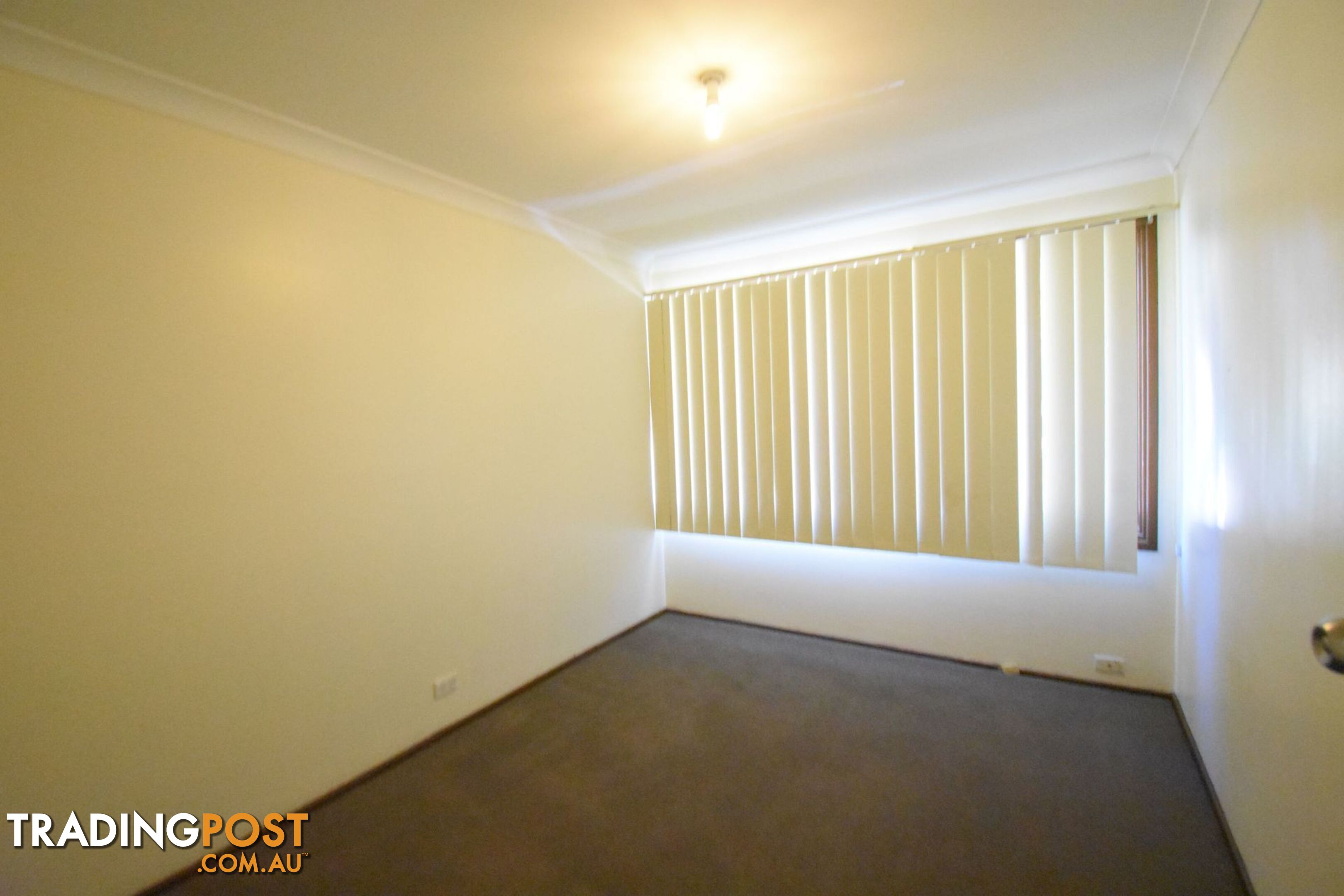 1 Merri Place ST JOHNS PARK NSW 2176