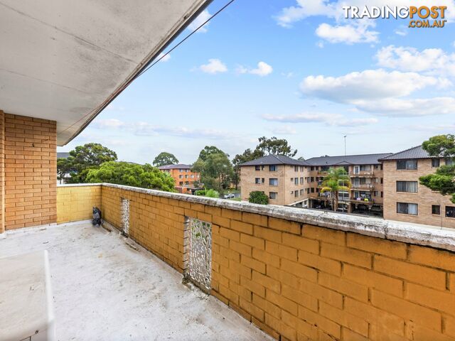 12/1 Equity Pl CANLEY VALE NSW 2166