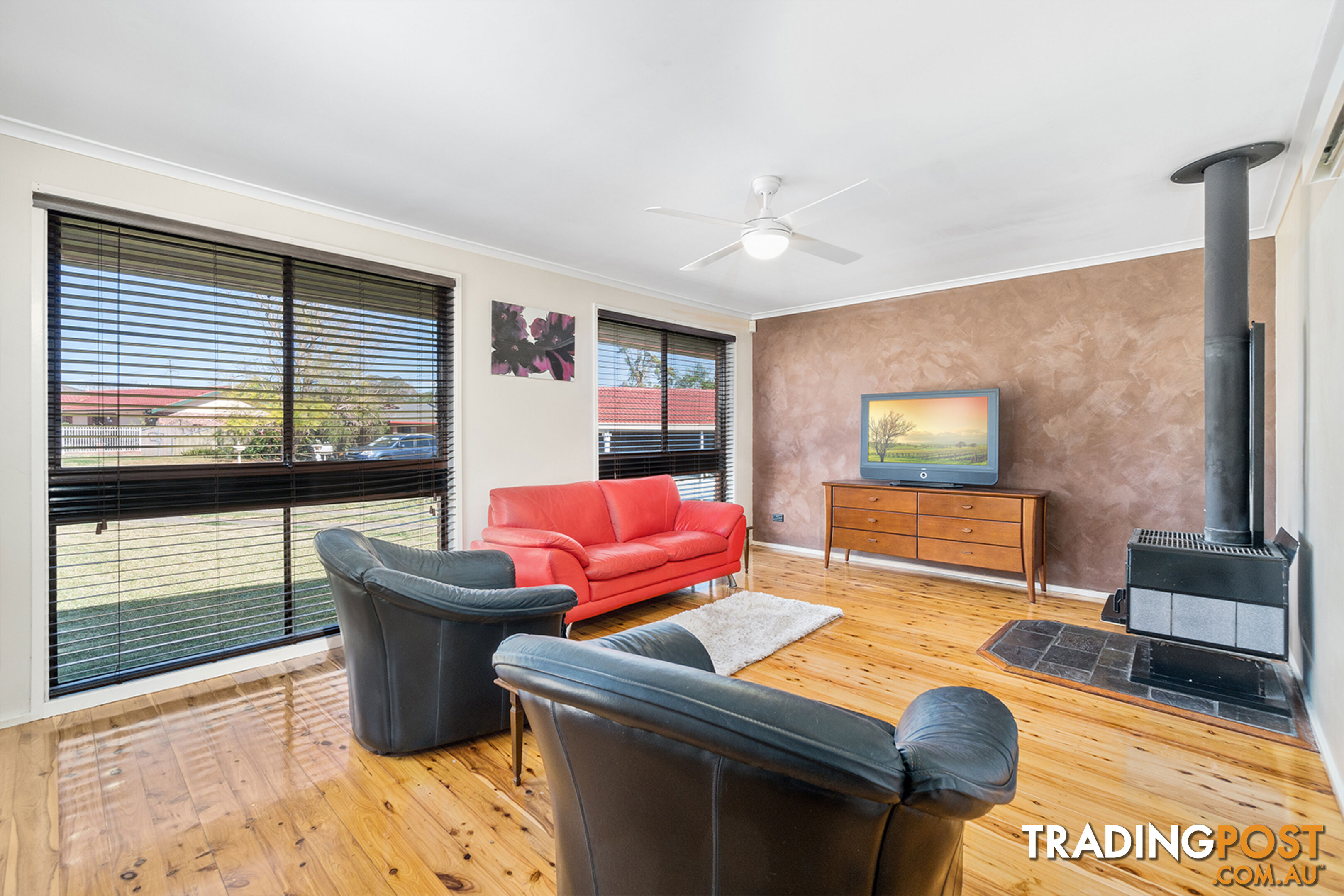 10 Eloura Place BONNYRIGG NSW 2177