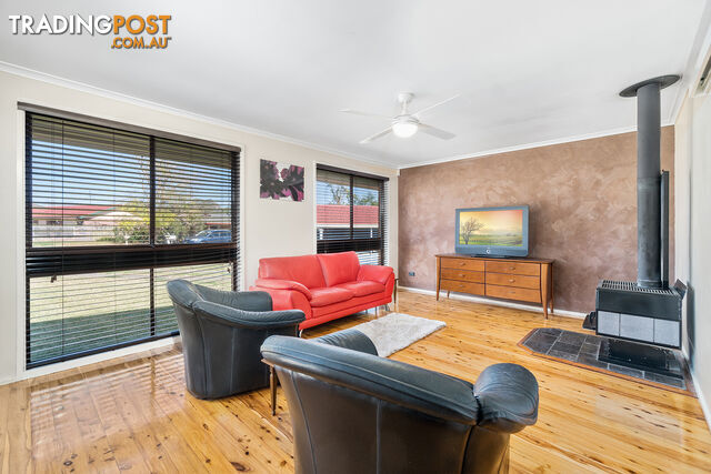 10 Eloura Place BONNYRIGG NSW 2177