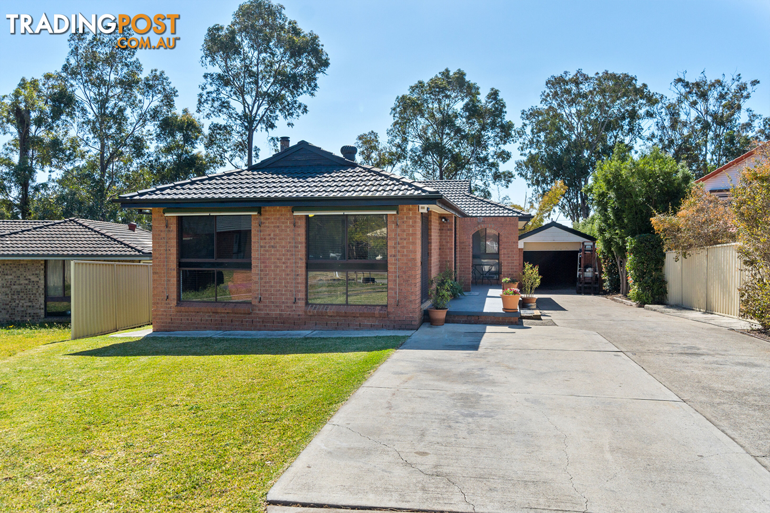 10 Eloura Place BONNYRIGG NSW 2177