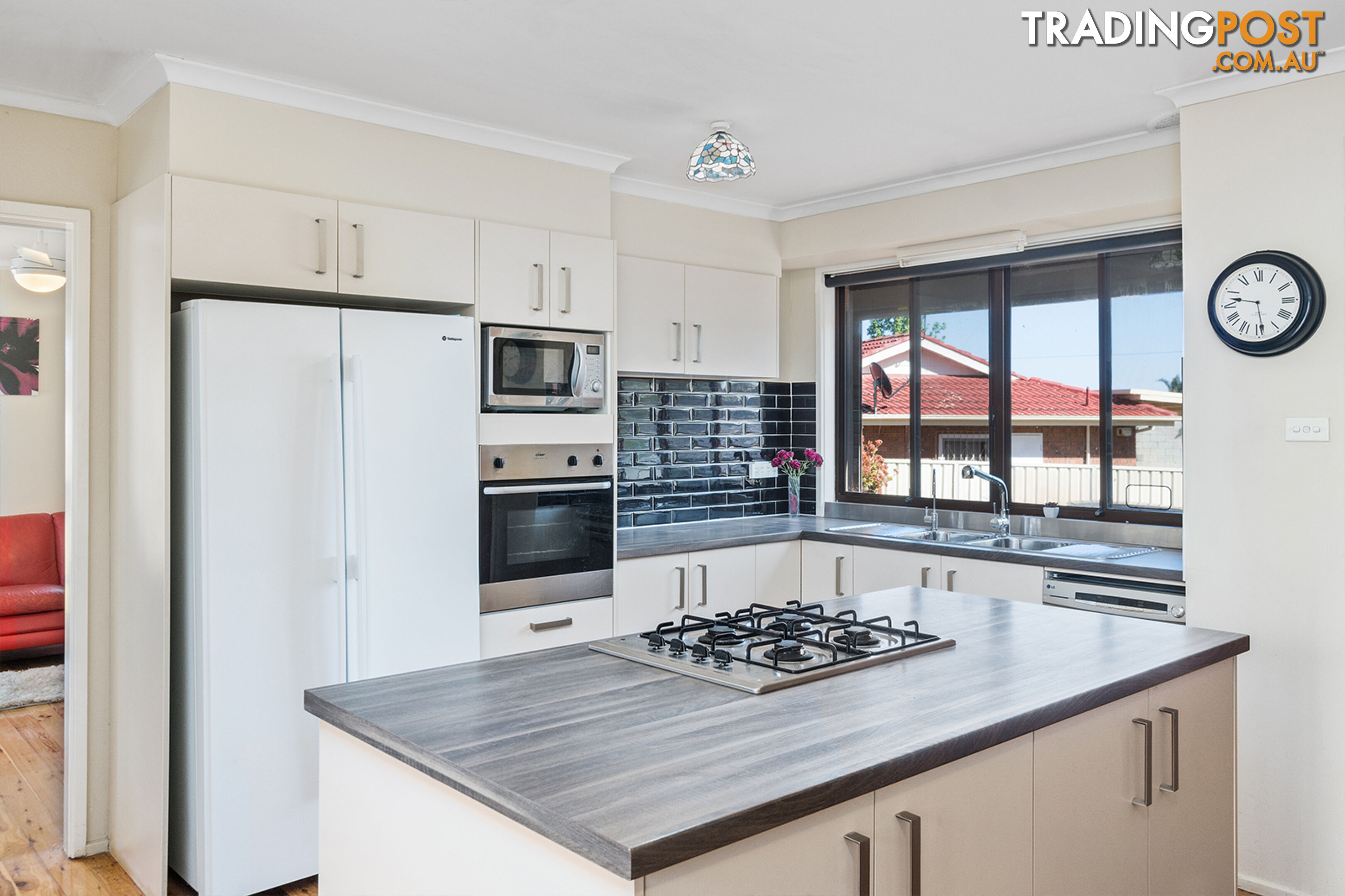 10 Eloura Place BONNYRIGG NSW 2177