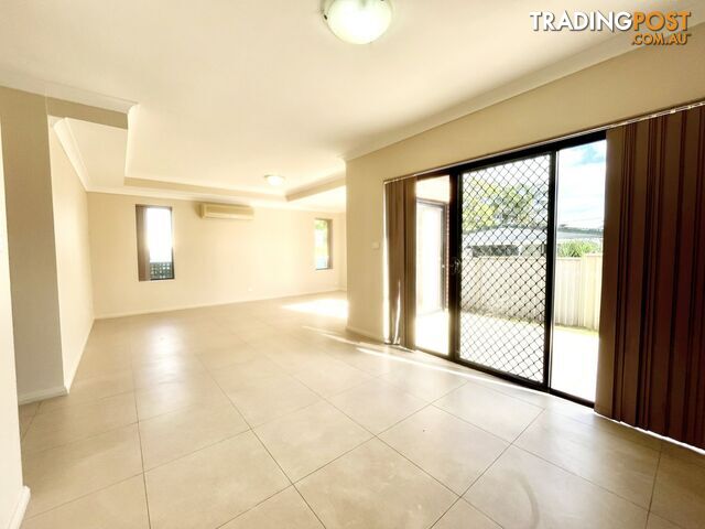 25B AVOCA RD CANLEY HEIGHTS NSW 2166