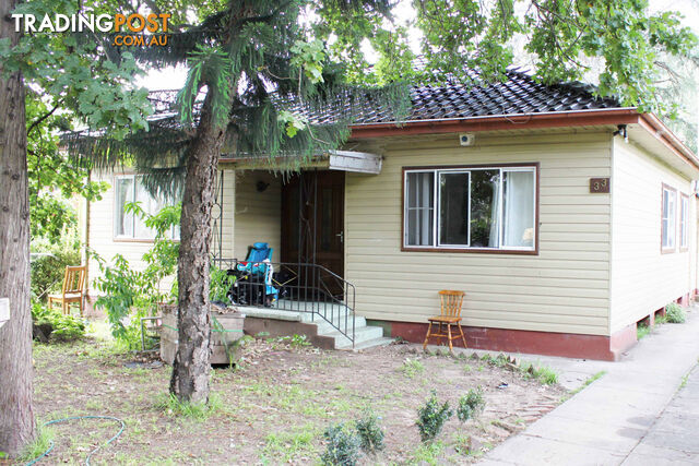 33 East Parade FAIRFIELD NSW 2165