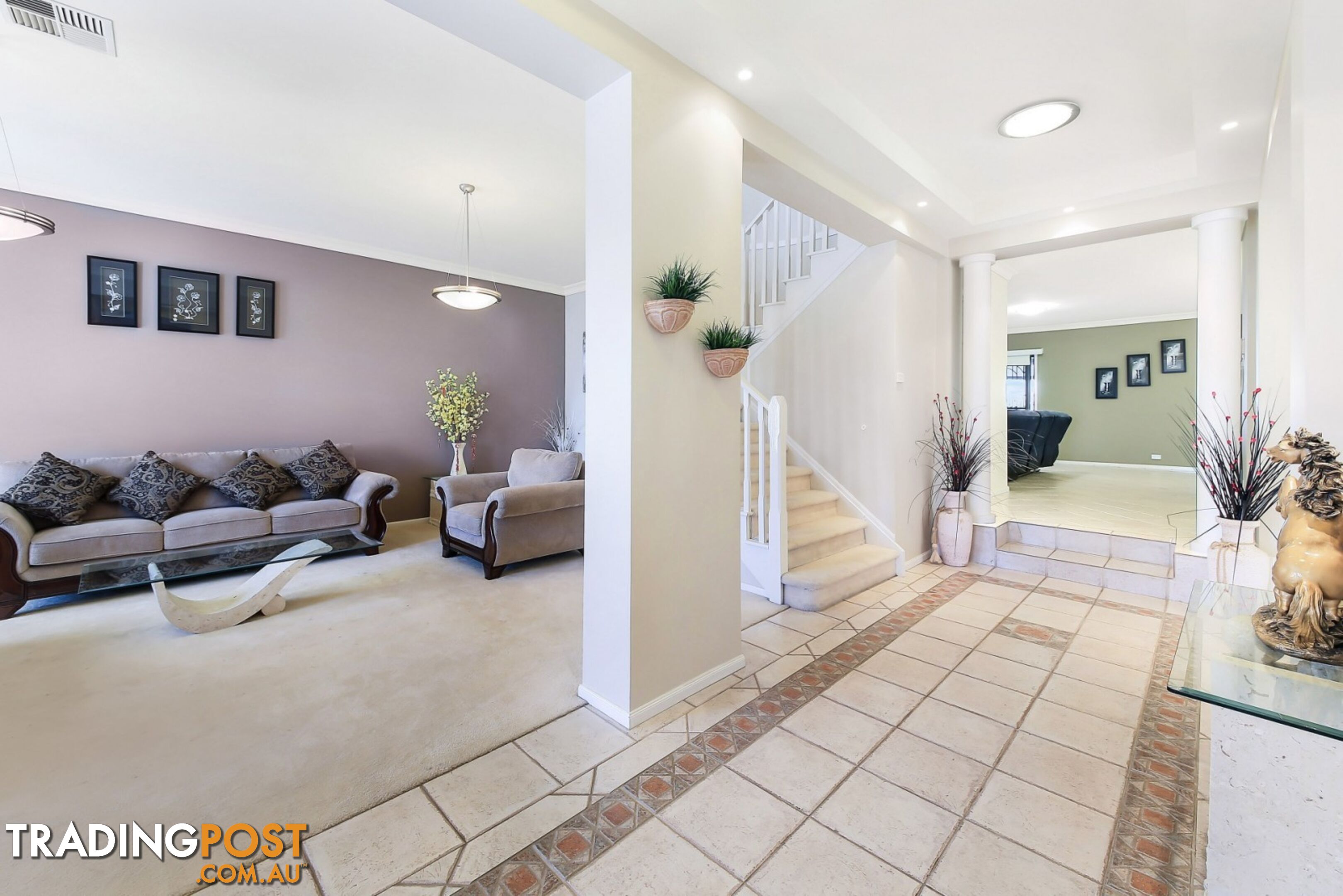 24 Mitchell Drive WEST HOXTON NSW 2171