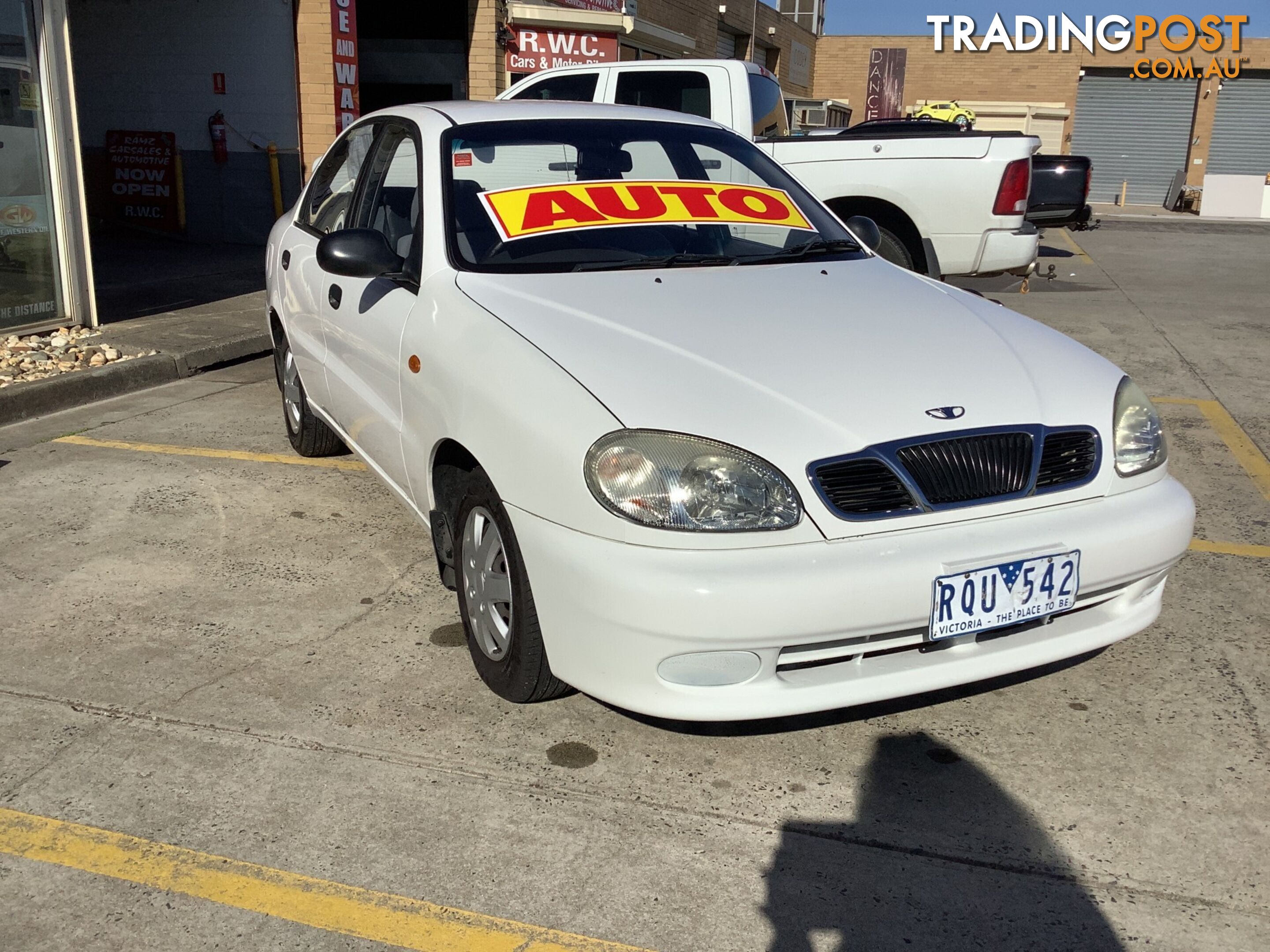 2002 Daewoo Lanos Sedan Automatic