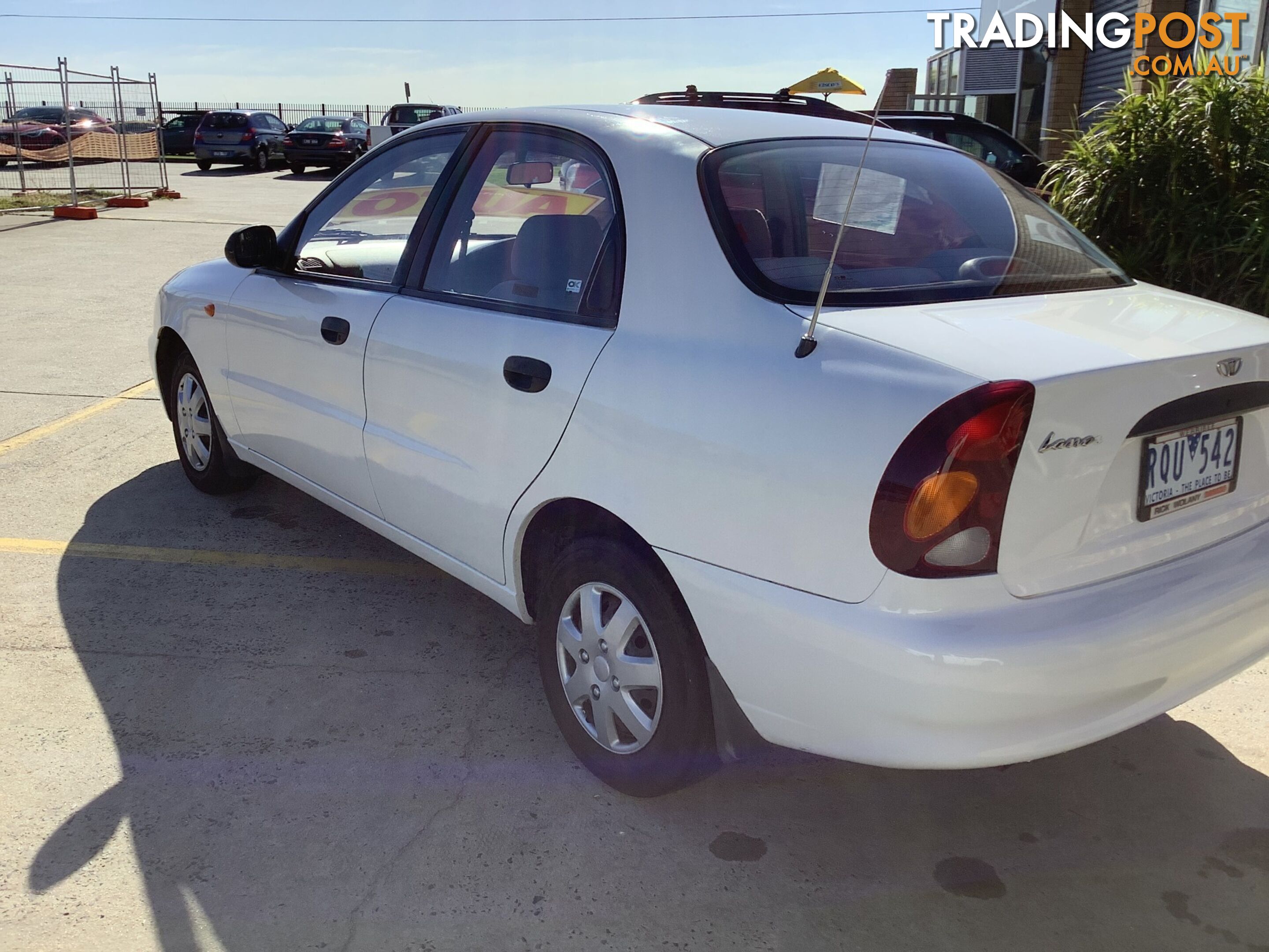 2002 Daewoo Lanos Sedan Automatic