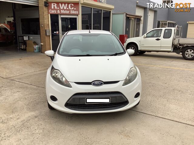 2011 Ford Fiesta WT LX Hatchback Manual