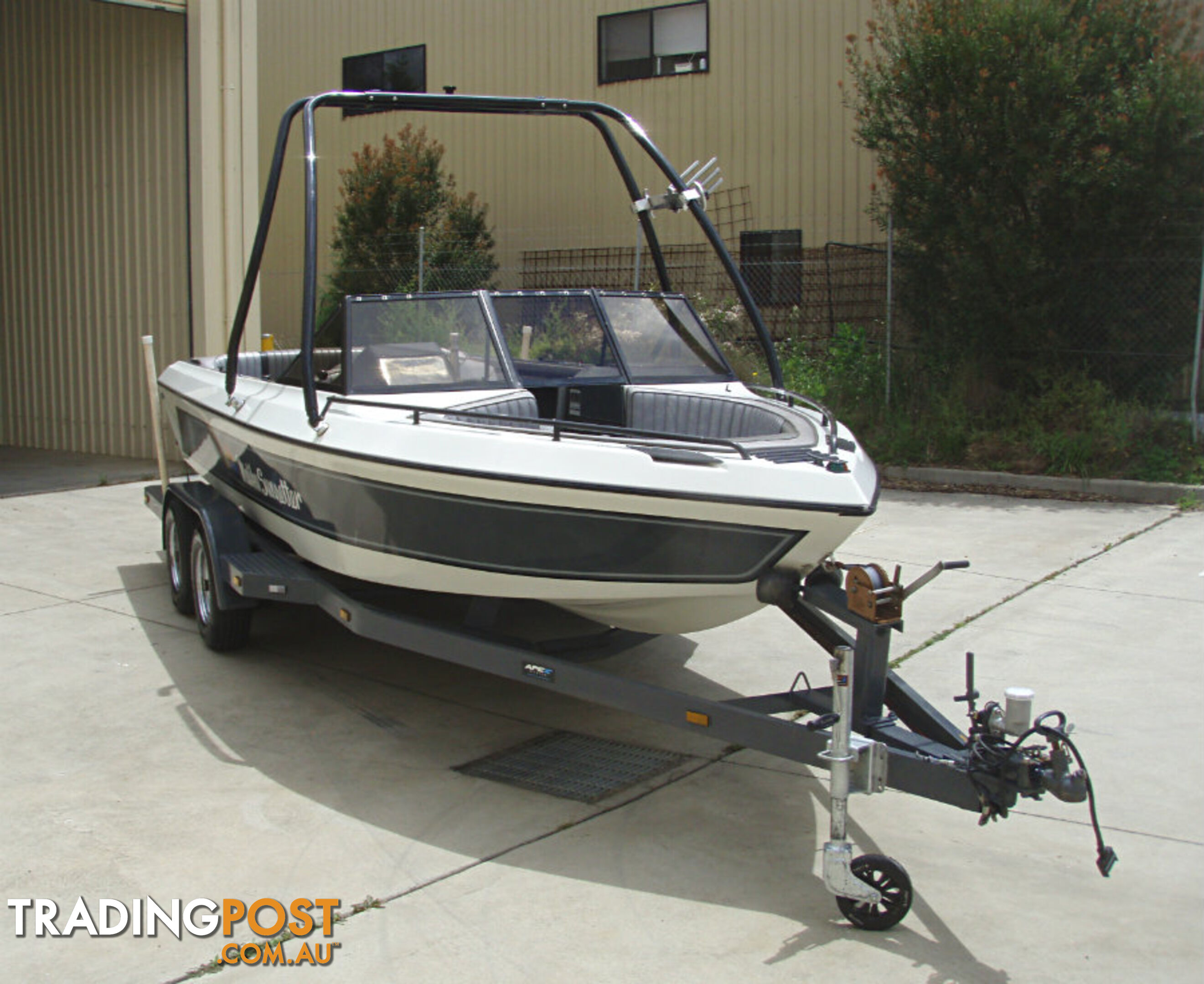 XPRESS HYPER-LIFT H16DB HUNTING/DUCK BOAT 2022 (NEW)