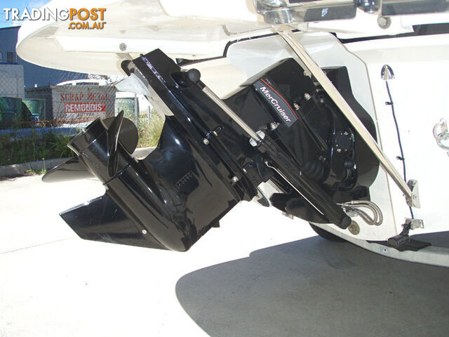 XPRESS HYPER-LIFT H16DB HUNTING/DUCK BOAT 2022 (NEW)