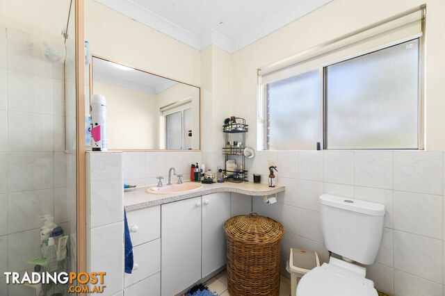 12 Gainsborough Street MOOROOKA QLD 4105