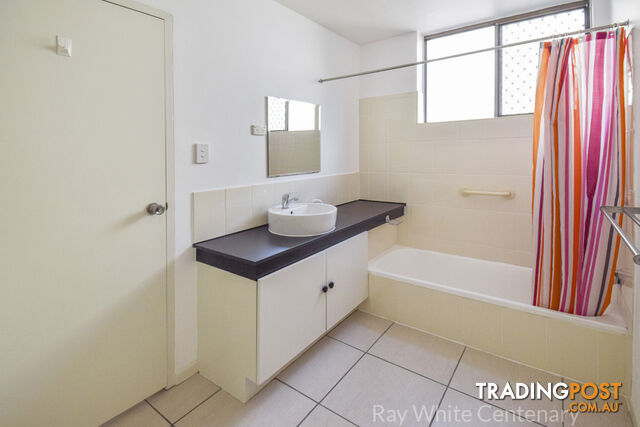 1/76 Riverton Street CLAYFIELD QLD 4011