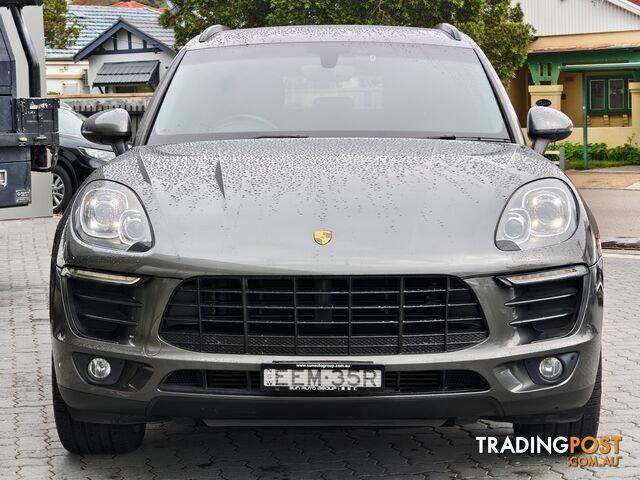 2016 Porsche Macan Wagon