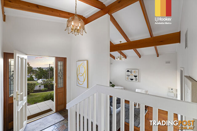 33 McGowan Road PARA HILLS SA 5096 - photo 3 of 25