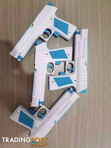 4 Wii guns for $10 Brand New never used