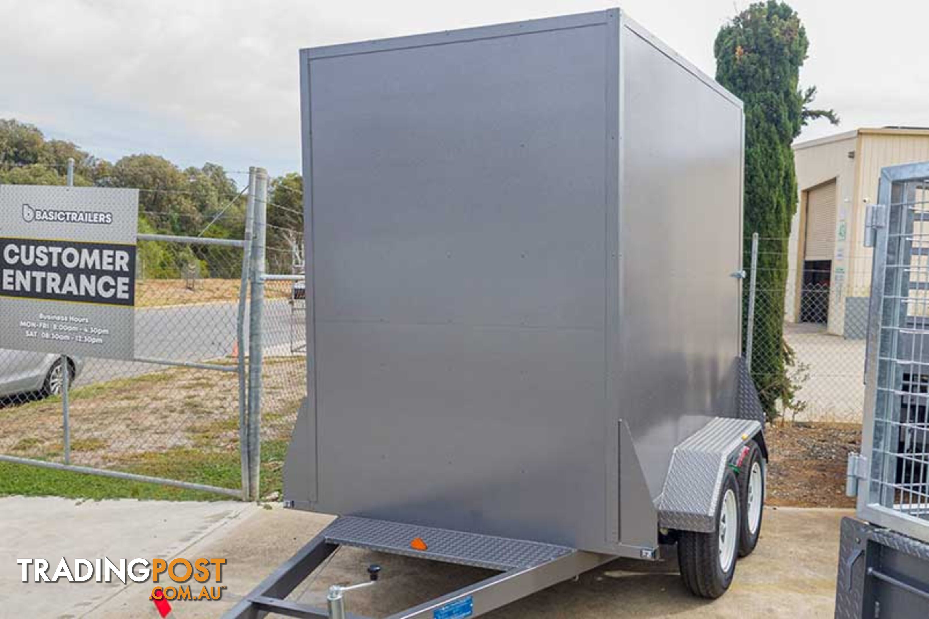 10X6 ENCLOSED 7FT TRAILER  TANDEM AXLE, ATM: 1990KG  3500KG