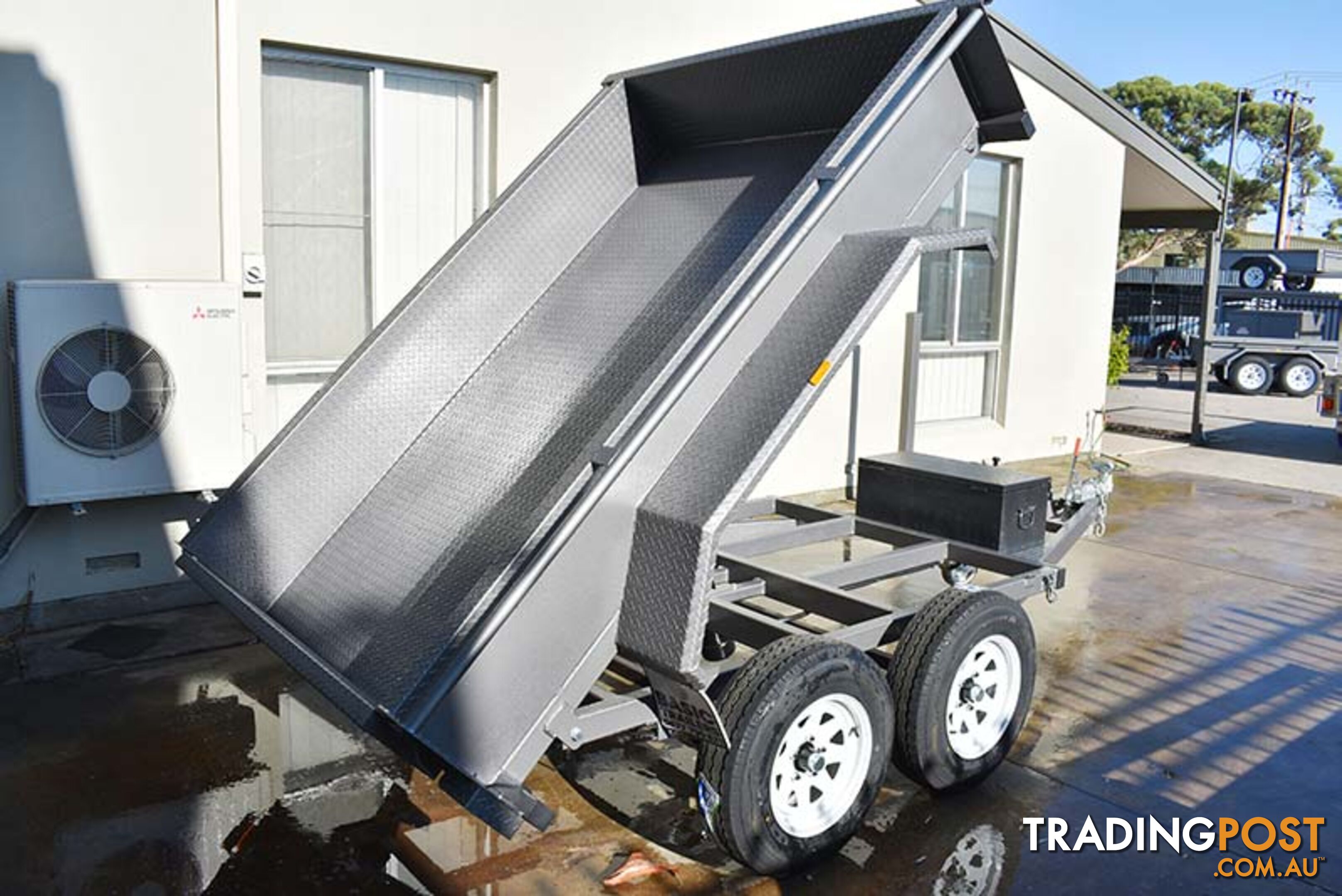 8X5 TIPPER BOX TRAILER  TANDEM AXLE, ATM: 1990  4500KG