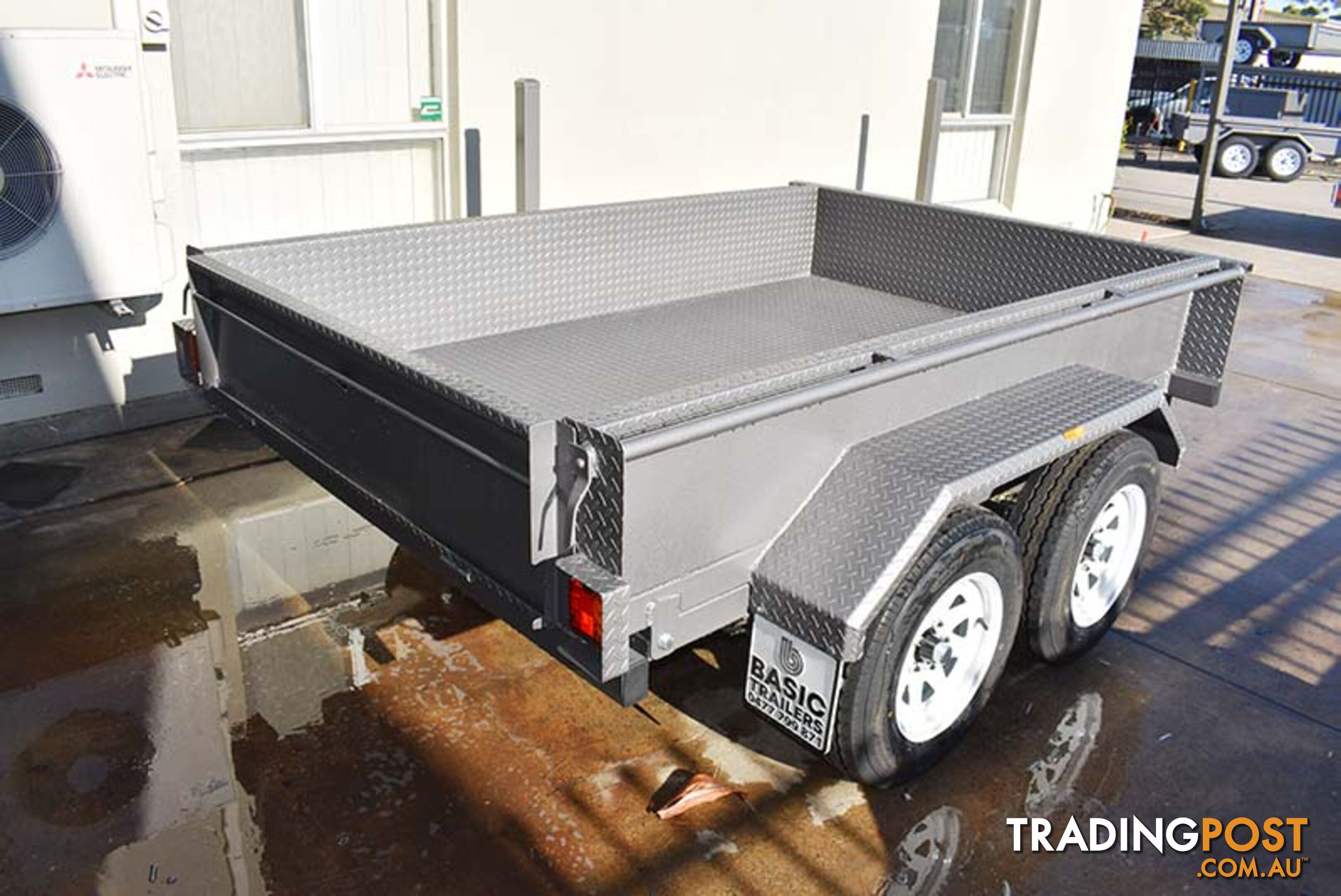 8X5 TIPPER BOX TRAILER  TANDEM AXLE, ATM: 1990  4500KG