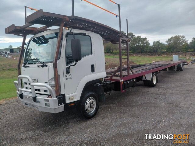 2010 Isuzu FRR 600 4 Car Carrier Truck, Body and Trailer