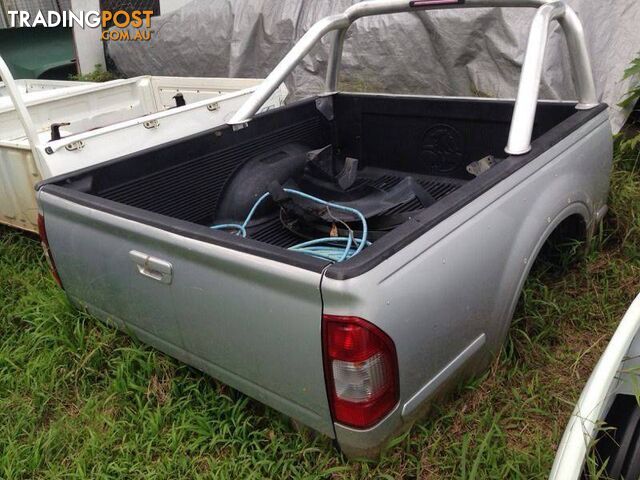 *****2006 Holden Rodeo Spacecab Style Side Tray