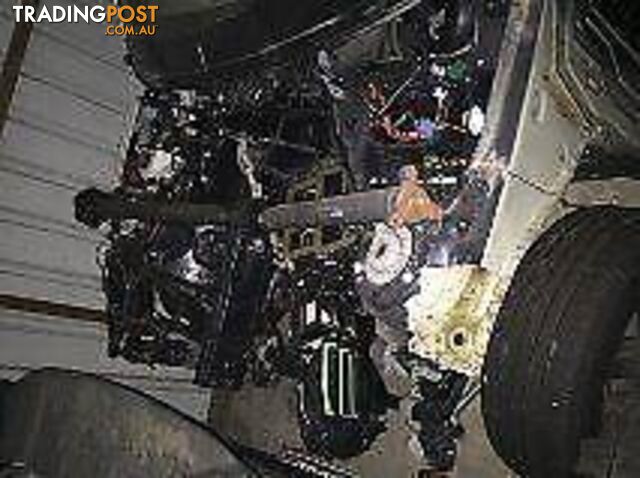 WRECKING 2013 BMW 116i F20 ALL PARTS AVAILABLE - photo 4 of 10