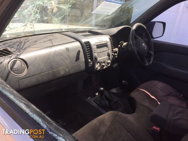 WRECKING 2009 Mazda BT50 3.0L turbo diesel Manual 4X4 - photo 3 of 3