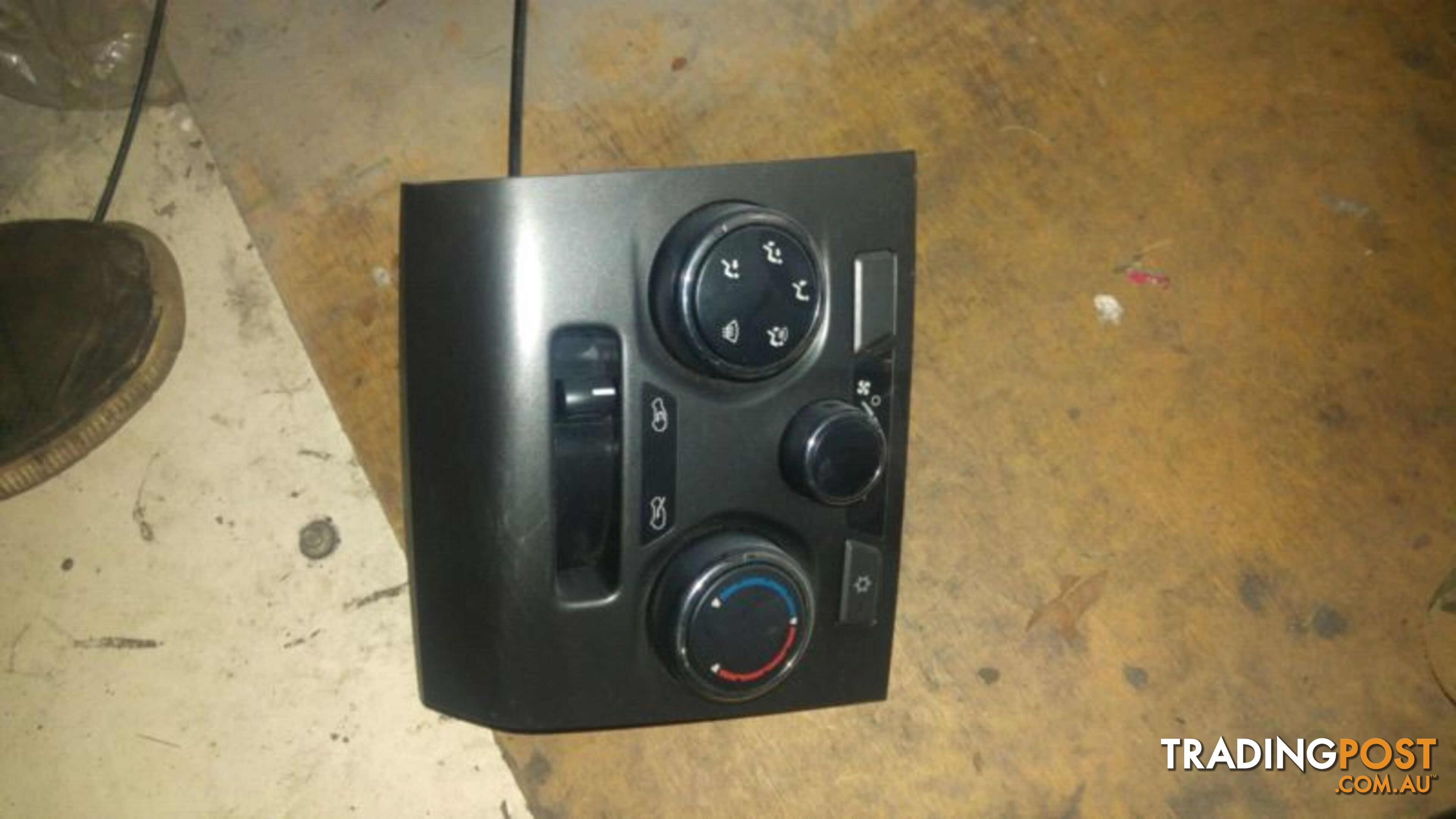 2012-2015 Holden Colorado RG aircon switches