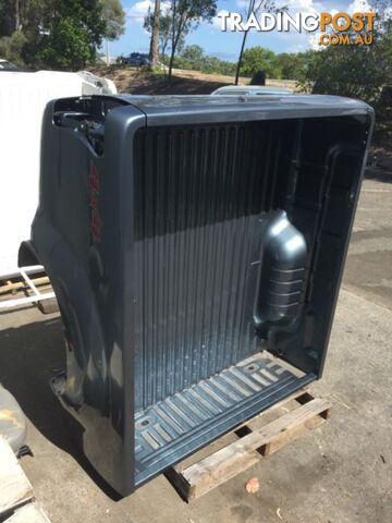 *****2016 Isuzu dmax space cab style side tray - photo 2 of 3
